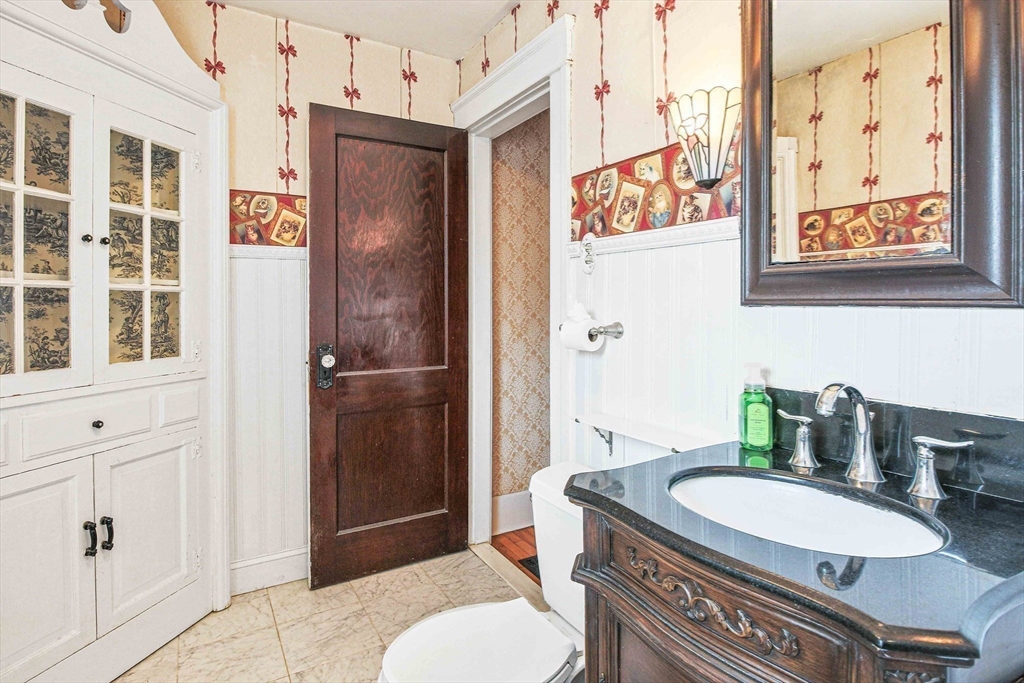 1 Laselle Avenue Worcester, MA 01605 - Photo 29 of 42