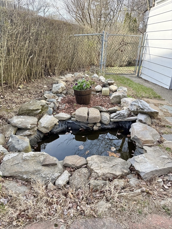 1 Laselle Avenue Worcester, MA 01605 - Photo 37 of 42