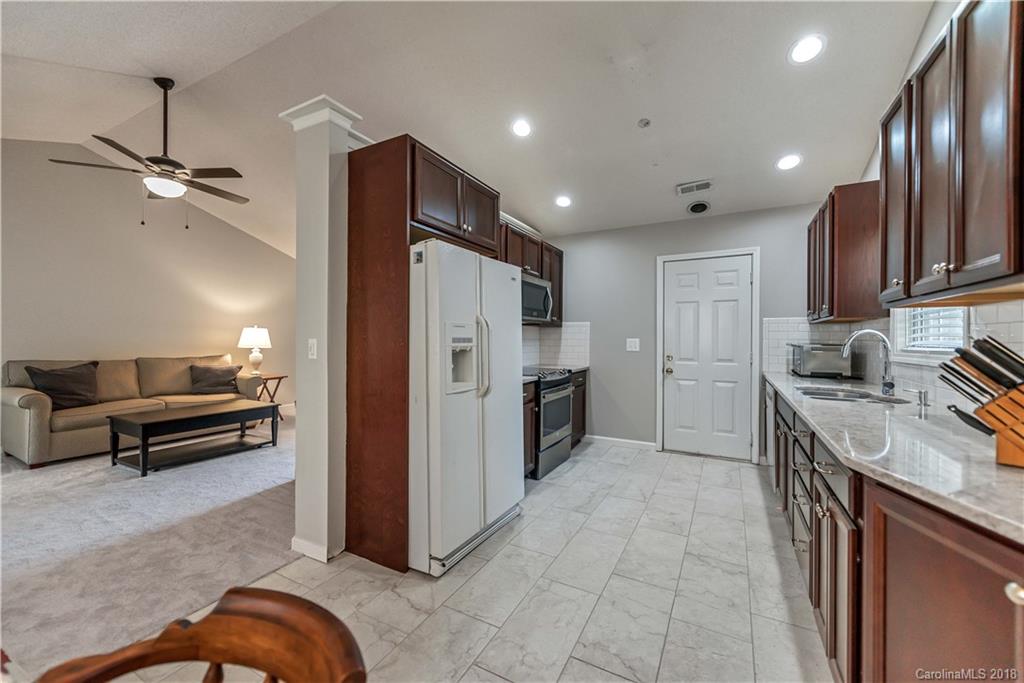 2475 Hawk Ridge Drive Gastonia, NC 28056 - Photo 11 of 25 Gallery Image 11