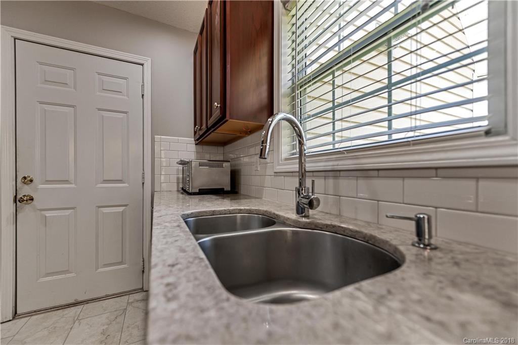 2475 Hawk Ridge Drive Gastonia, NC 28056 - Photo 14 of 25 Gallery Image 14