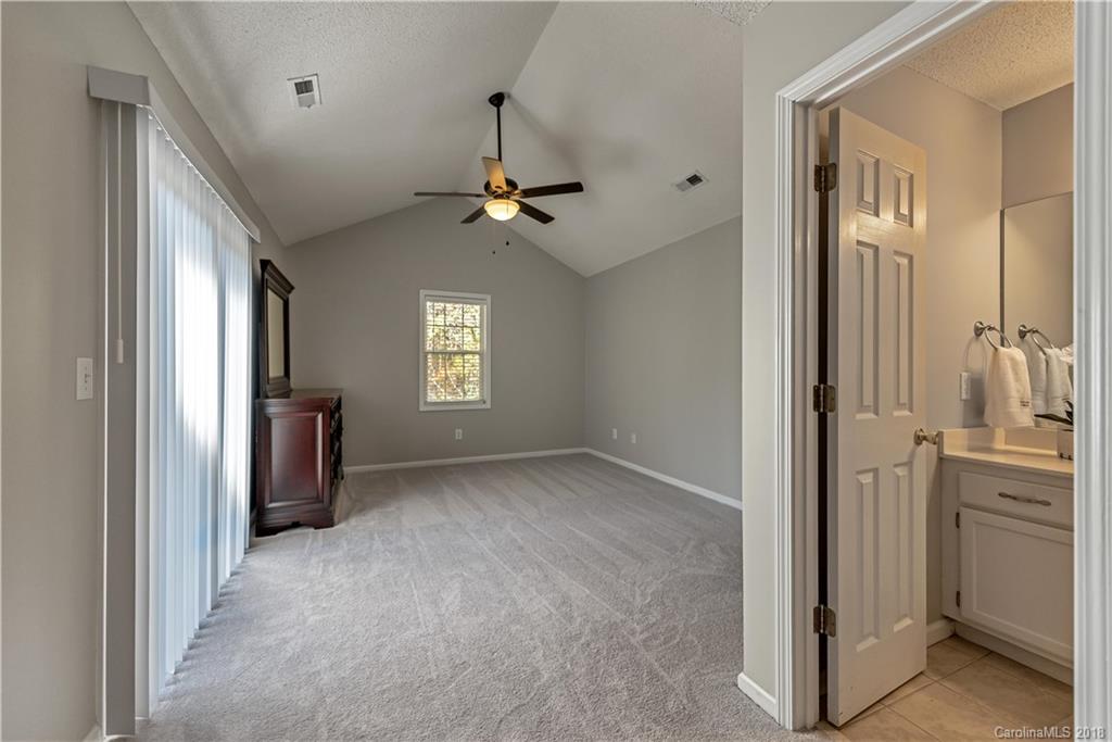 2475 Hawk Ridge Drive Gastonia, NC 28056 - Photo 18 of 25 Gallery Image 18