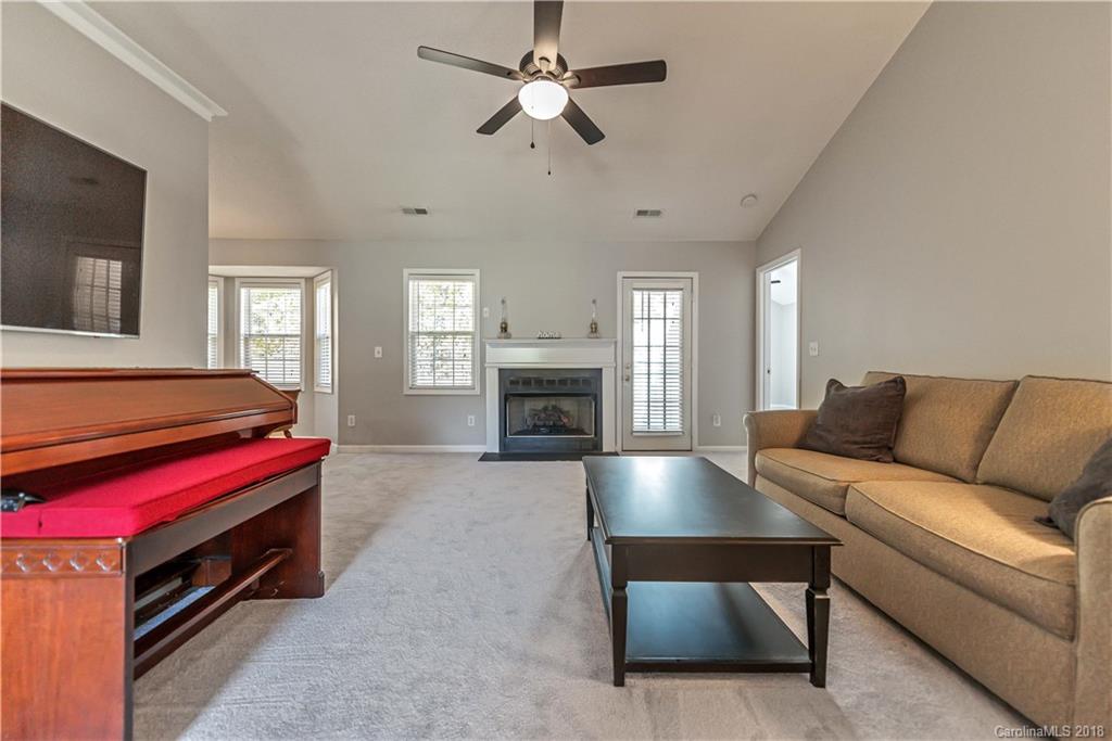 2475 Hawk Ridge Drive Gastonia, NC 28056 - Photo 5 of 25 Gallery Image 5