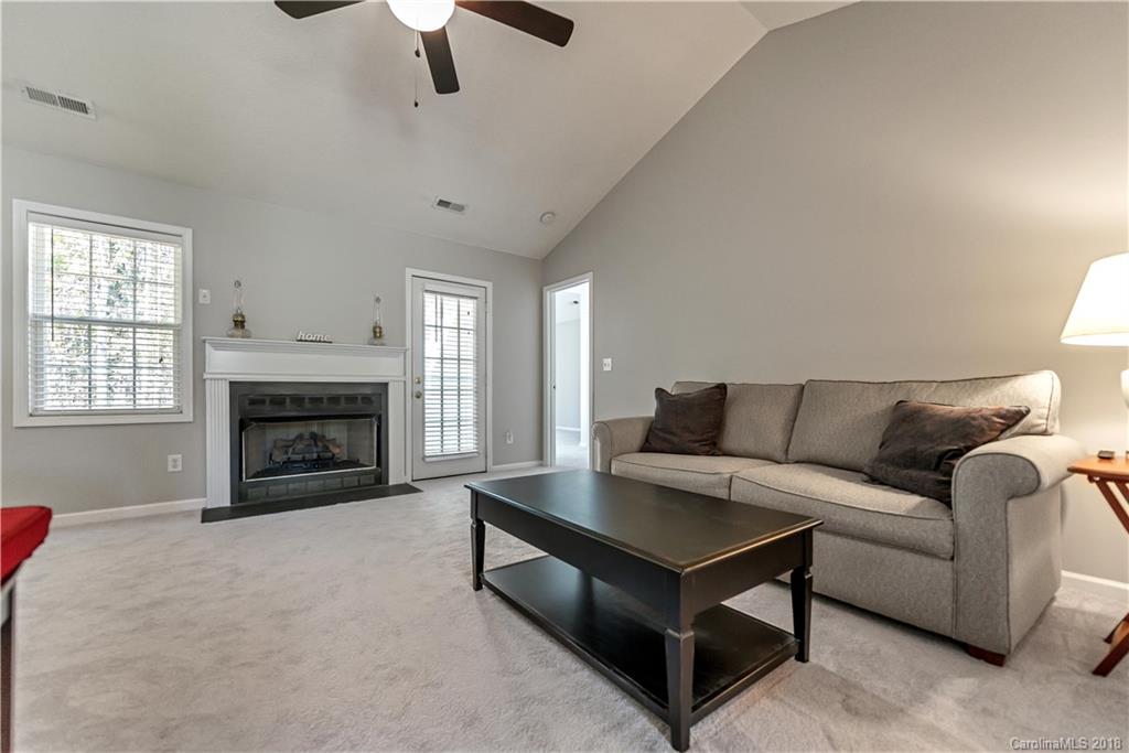 2475 Hawk Ridge Drive Gastonia, NC 28056 - Photo 6 of 25 Gallery Image 6