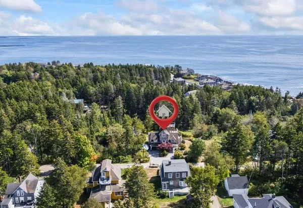 $669,000 | 19 Hugh Avenue, Harpswell, ME 04003