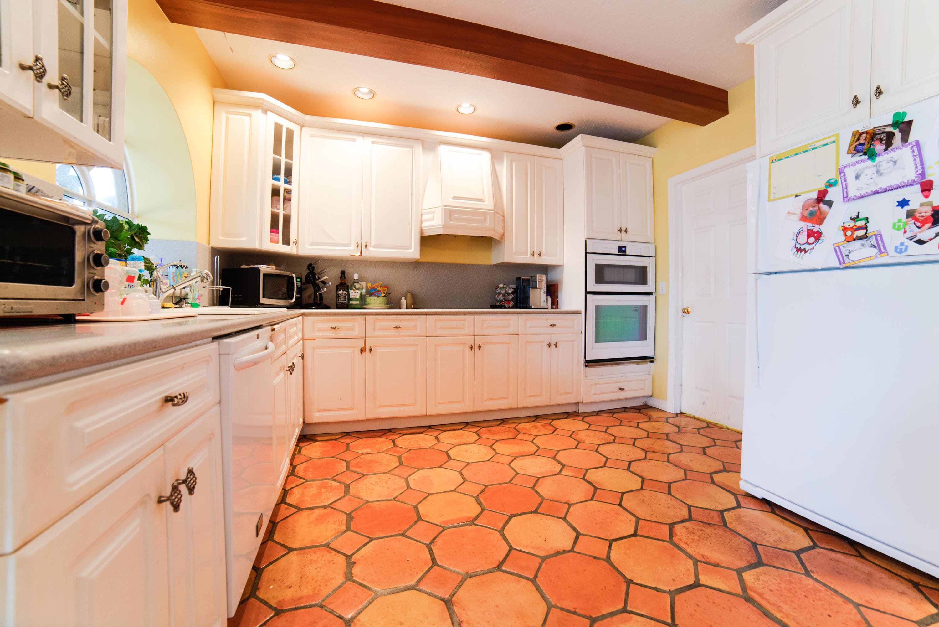 17746 Woodview Terrace Boca Raton, FL 33487 - Photo 15 of 44 kitchen hd