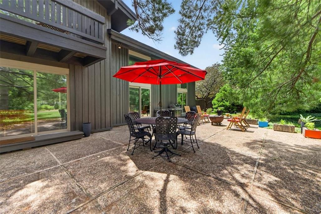 1024 Huntington Road Kansas City, MO 64113 - Photo 72 of 87