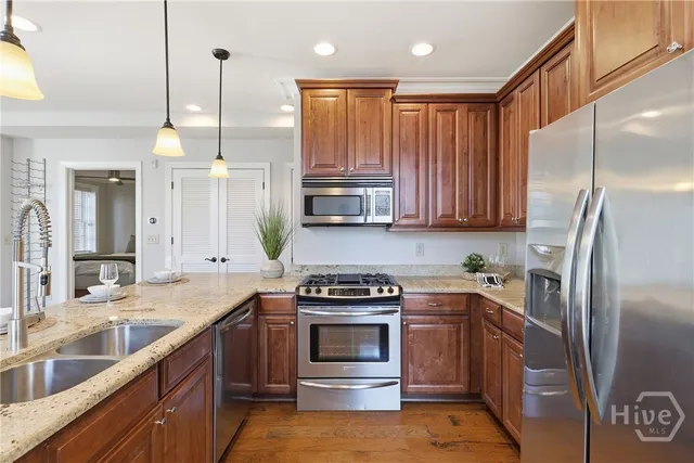 $825,000 | 5 Whitaker Street, Unit 203E, Savannah, GA 31401