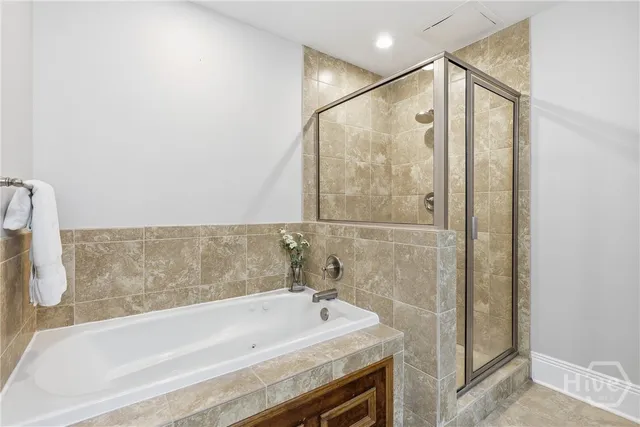 $825,000 | 5 Whitaker Street, Unit 203E, Savannah, GA 31401