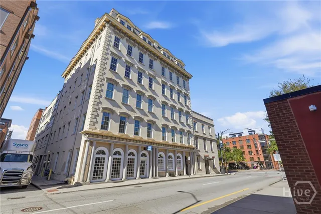 $825,000 | 5 Whitaker Street, Unit 203E, Savannah, GA 31401