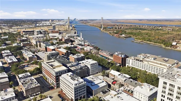 $825,000 | 5 Whitaker Street, Unit 203E, Savannah, GA 31401