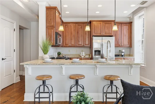 $825,000 | 5 Whitaker Street, Unit 203E, Savannah, GA 31401