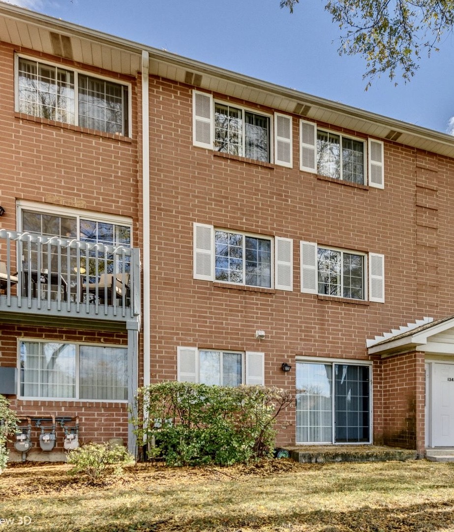 1348 South Lorraine Road, Unit C Wheaton, IL 60189 - Photo 4 of 7