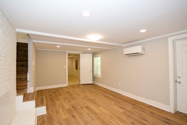 317 Pendleton Road Clemson, SC 29631 - Photo 34 of 36 Natural wood-look flooring stretches across this ample room, offering versatile design possibilities.