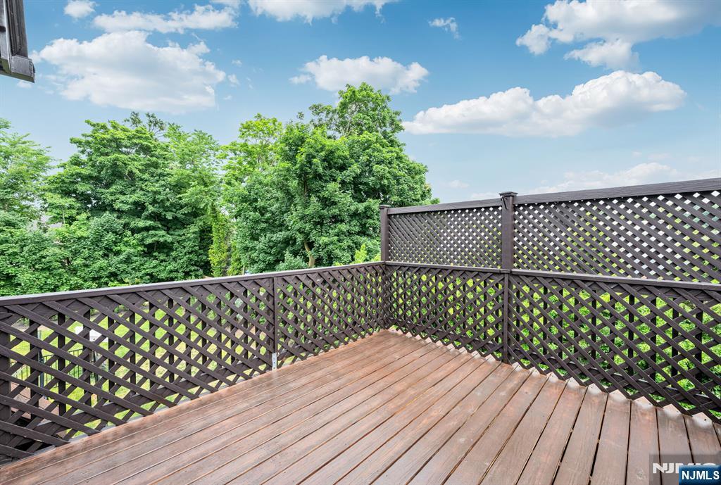 103 North Walnut Street Ridgewood, NJ 07450 - Photo 15 of 20