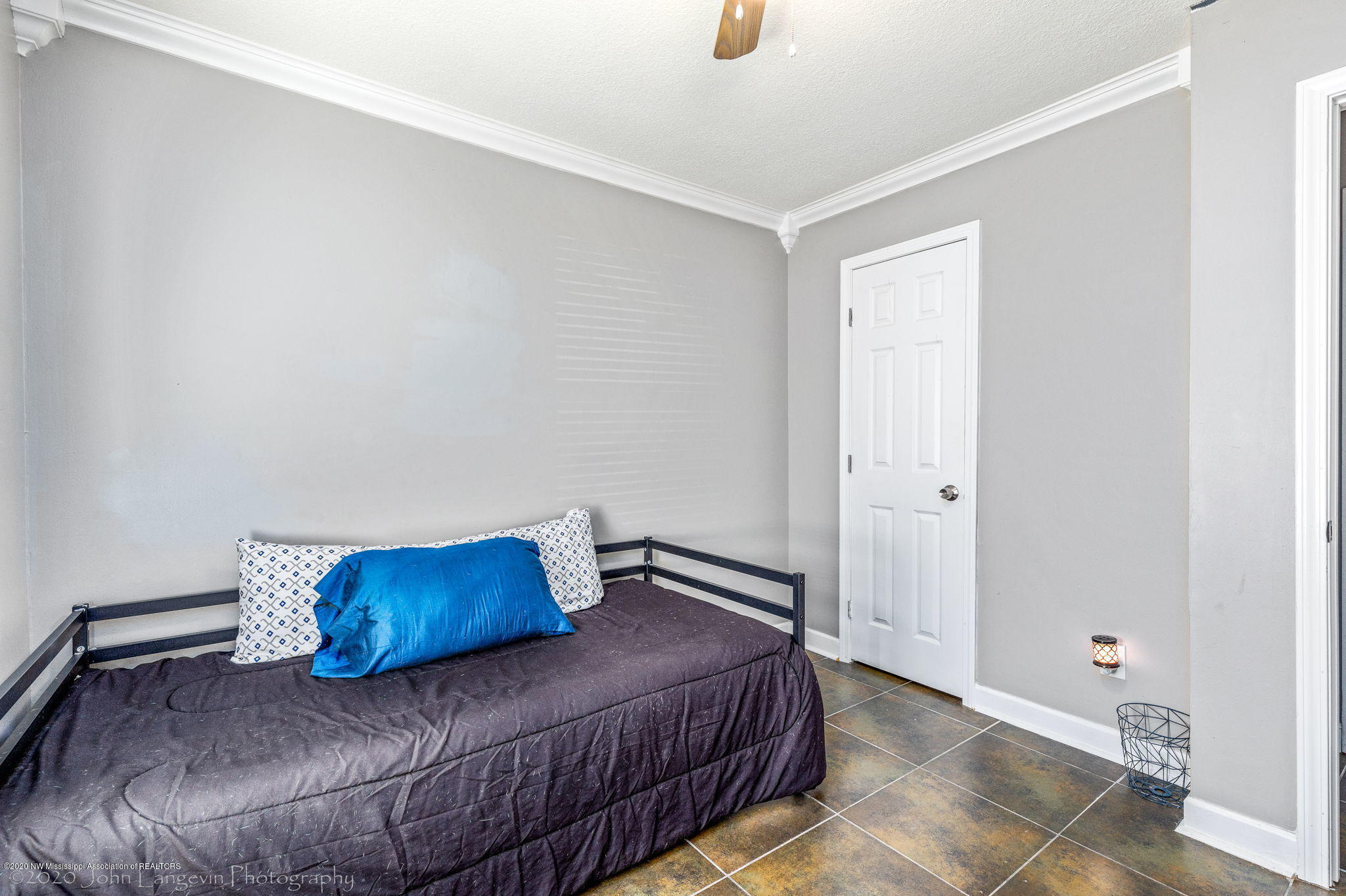6435 Yorkshire Road Horn Lake, MS 38637 - Photo 13 of 20 Bedroom 2 pic 2