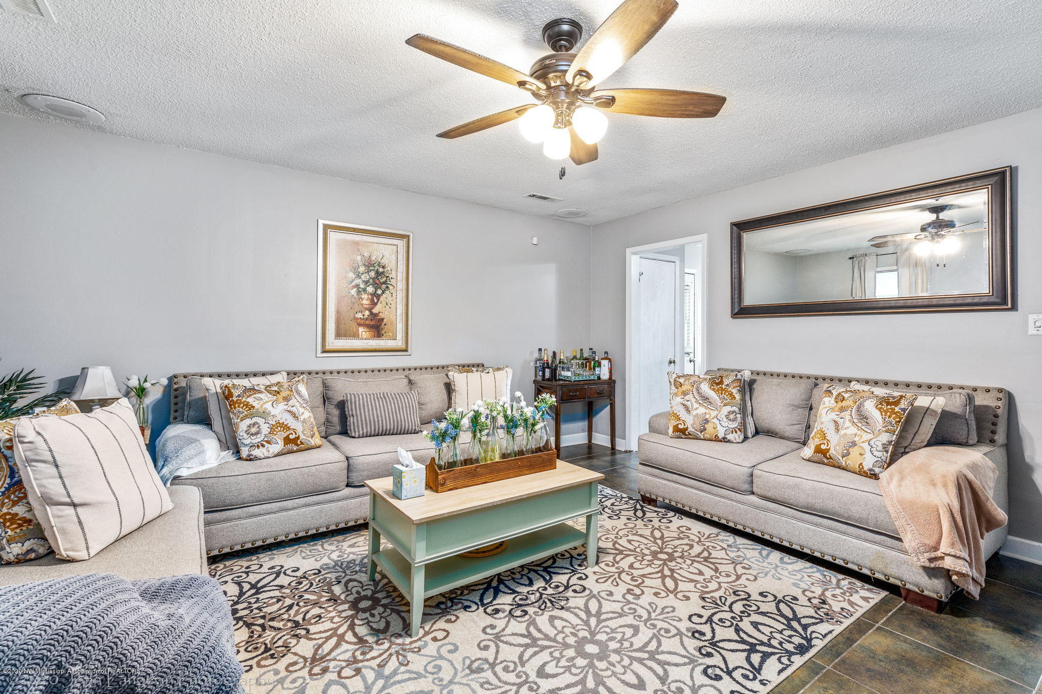 Living rm pic 3