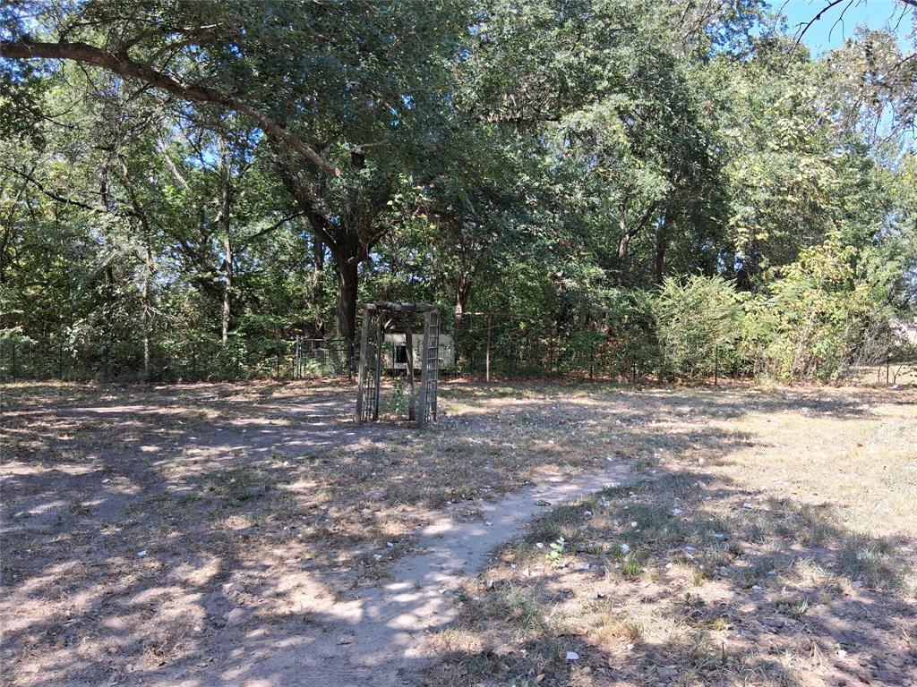 2619 Charity Road Commerce, TX 75428 - Photo 13 of 33 Gallery Image 13