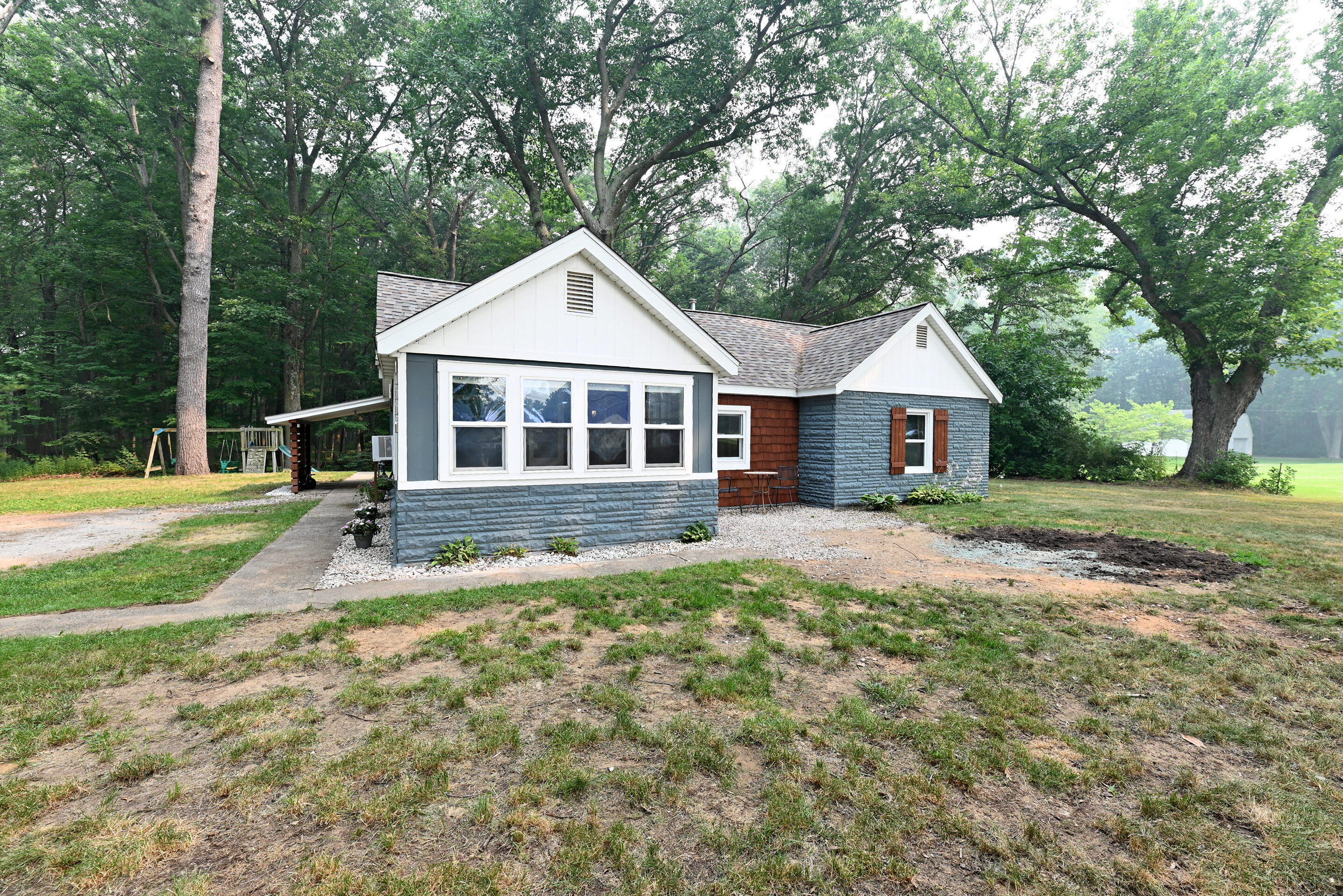14449 State Road Spring Lake, MI 49456 - Photo 4 of 41 DSC_4915