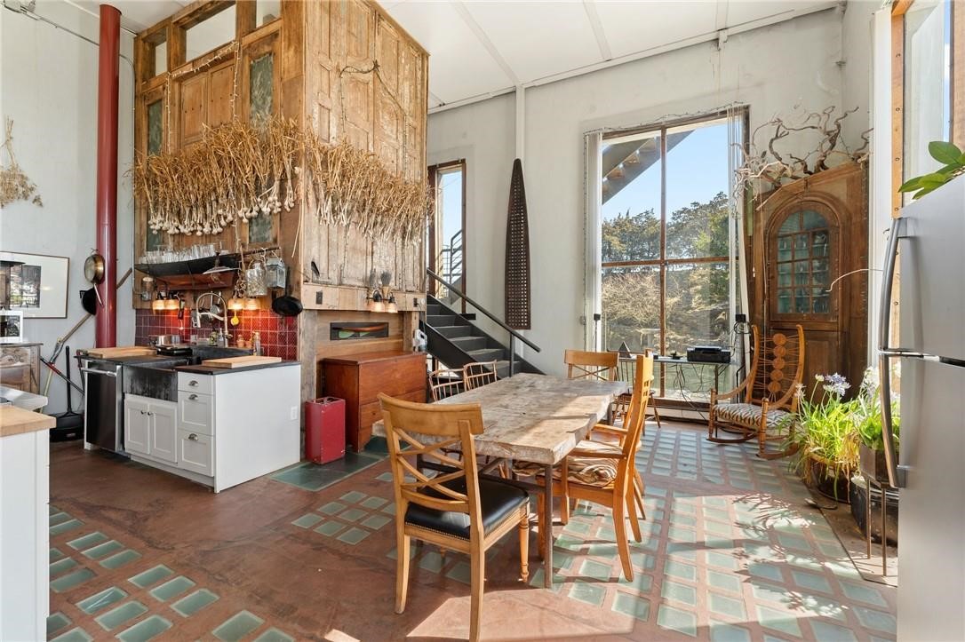 2 Fort Wetherill Road Jamestown, RI 02835 - Photo 11 of 29 Gallery Image 11