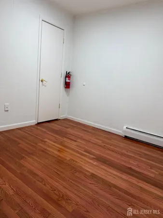 $3,500 | 2538 Spruce Street, Union, NJ 07083