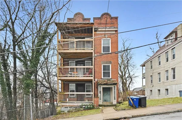 $1,595 | 5518 Broad Street, Unit TERRACE, Pittsburgh, PA 15206