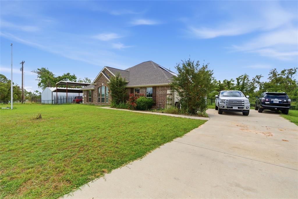 101 Hampton Lane Springtown, TX 76082 - Photo 7 of 10