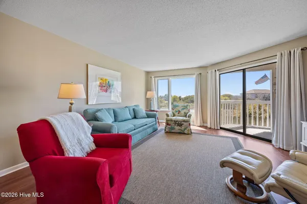$625,000 | 10300 Coast Guard Road, Unit 107E, Emerald Isle, NC 28594