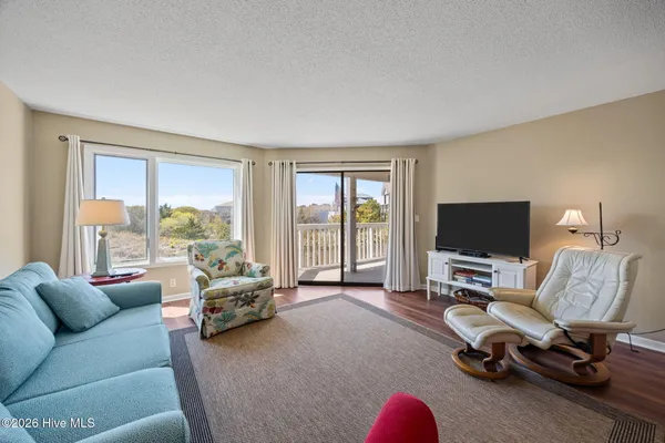 $625,000 | 10300 Coast Guard Road, Unit 107E, Emerald Isle, NC 28594