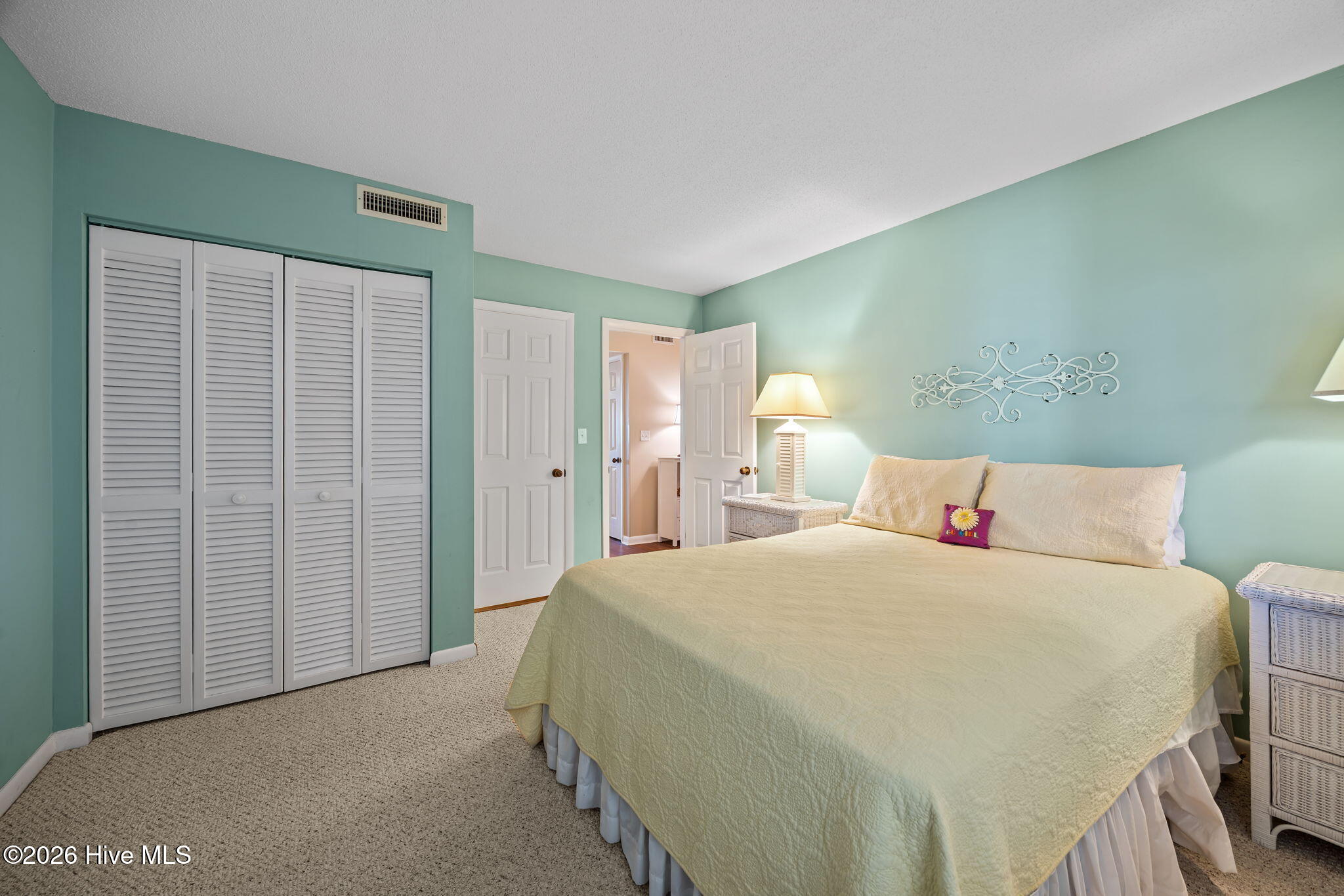 10300 Coast Guard Road, Unit 107E Emerald Isle, NC 28594 - Photo 30 of 51 26-web-or-mls-IMG_9577