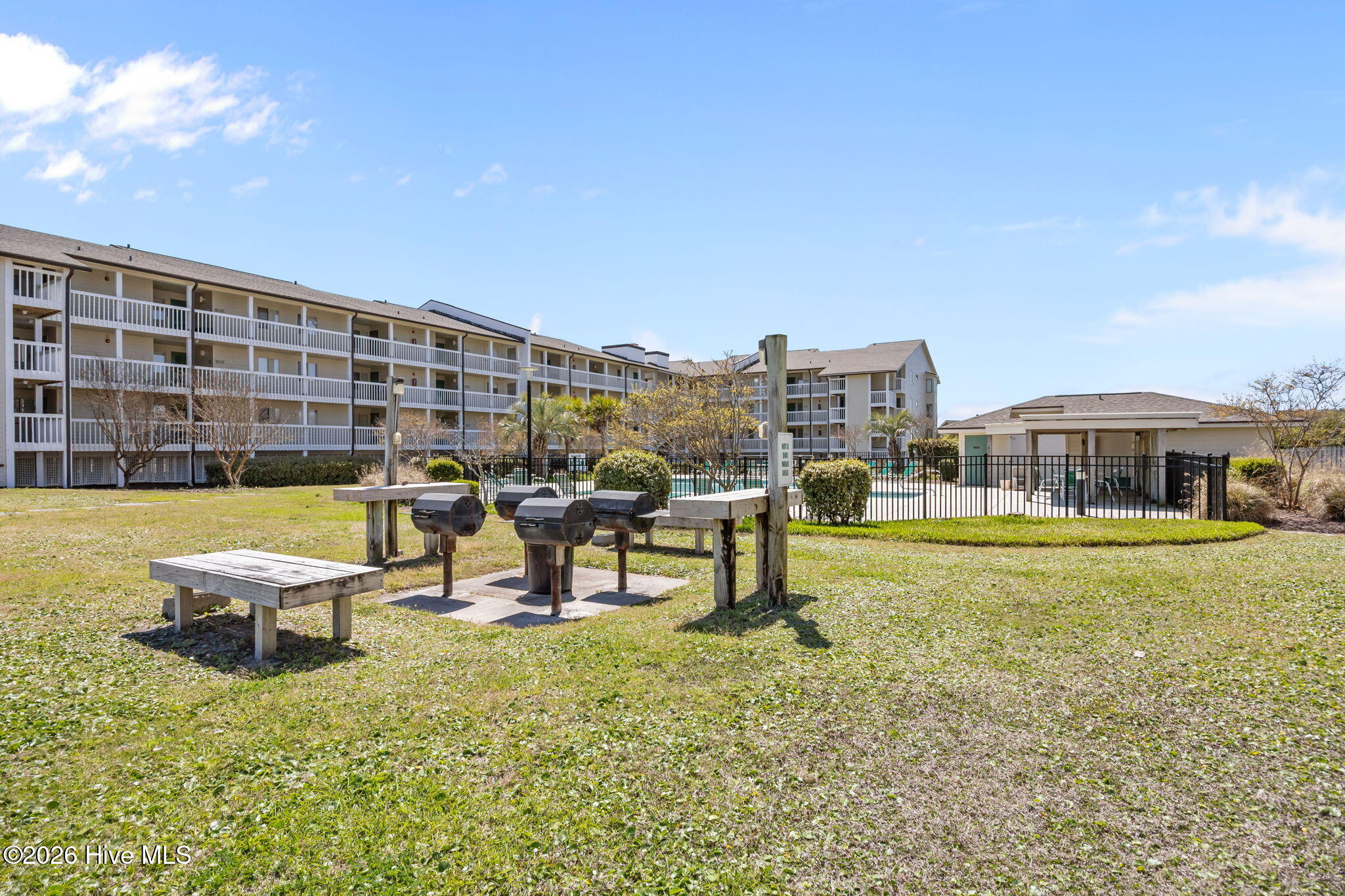 10300 Coast Guard Road, Unit 107E Emerald Isle, NC 28594 - Photo 35 of 51 33-web-or-mls-IMG_9648