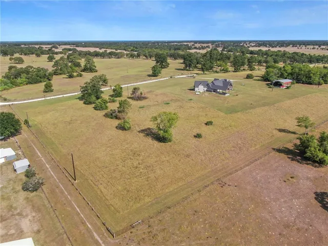 $220,000 | 112 County Road 112, Iola, TX 77861