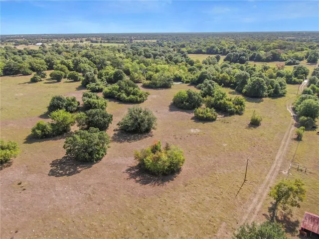 $220,000 | 112 County Road 112, Iola, TX 77861