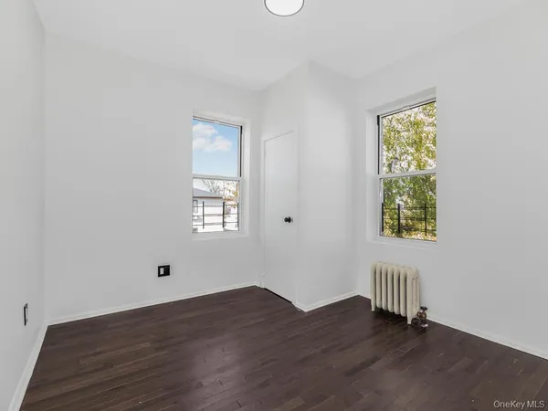 $1,200,000 | 146-84 182nd Street | Springfield Gardens