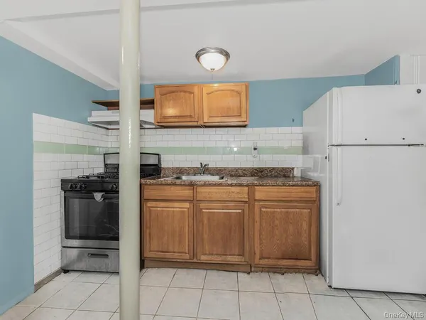 $1,200,000 | 146-84 182nd Street | Springfield Gardens