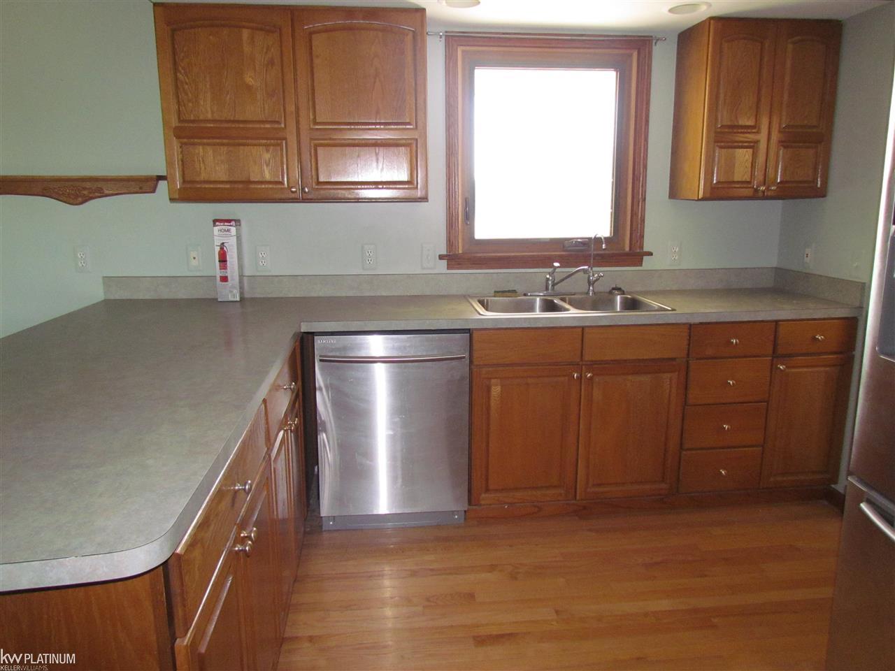 21790 Bordman Road Armada, MI 48005 - Photo 14 of 39 31350627-13.JPG