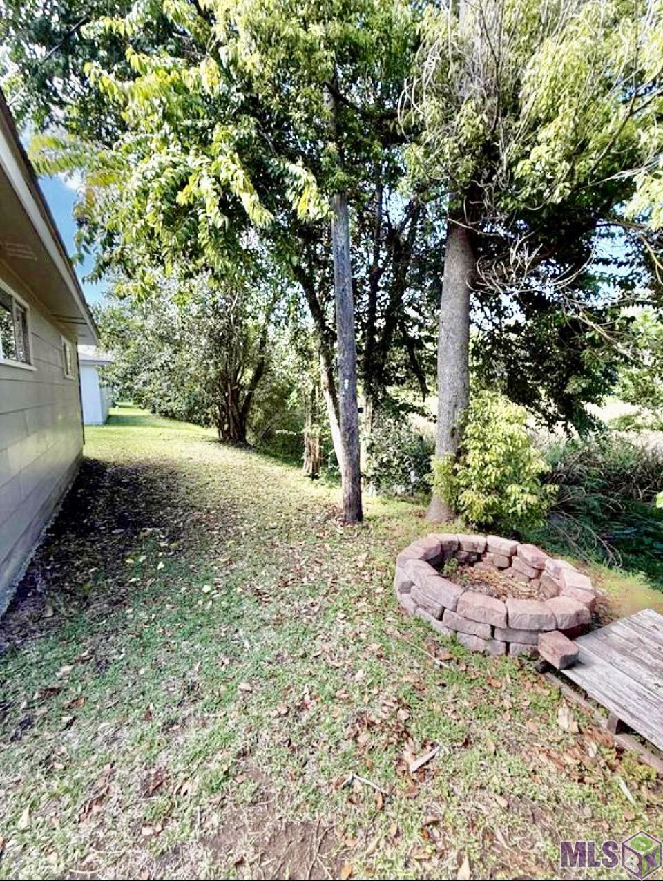 4691 Highway 1 Raceland, LA 70394 - Photo 10 of 34