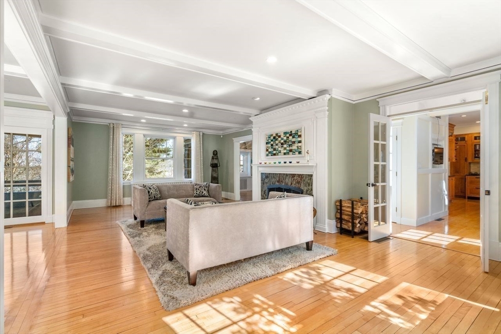 46 Hyslop Road Brookline, MA 02445 - Photo 6 of 33 a living room with furniture and a window