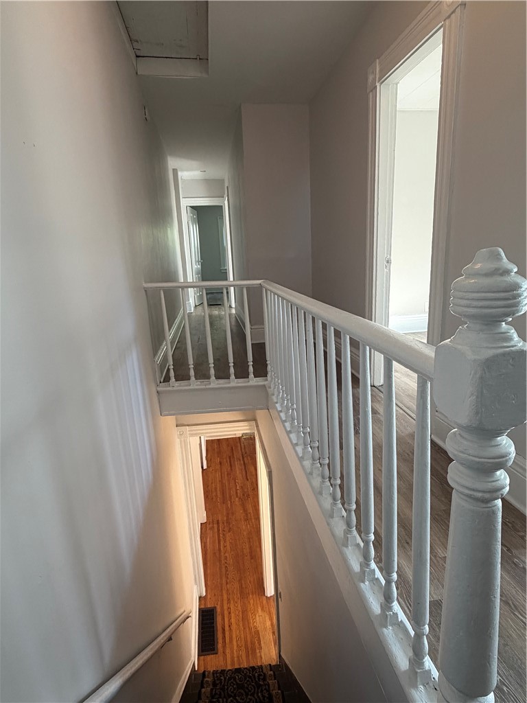 223 Hamilton Street, Unit 227 Rochester, NY 14620 - Photo 8 of 14 Gallery Image 8