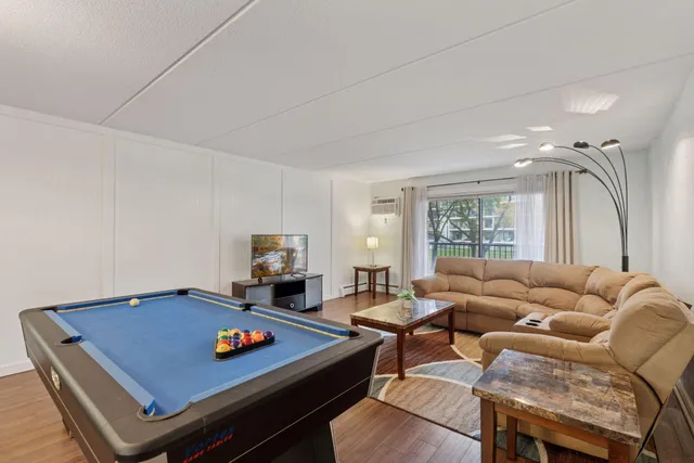 $149,900 | 10501 Cedar Lake Road, Unit 206, Minnetonka, MN 55305