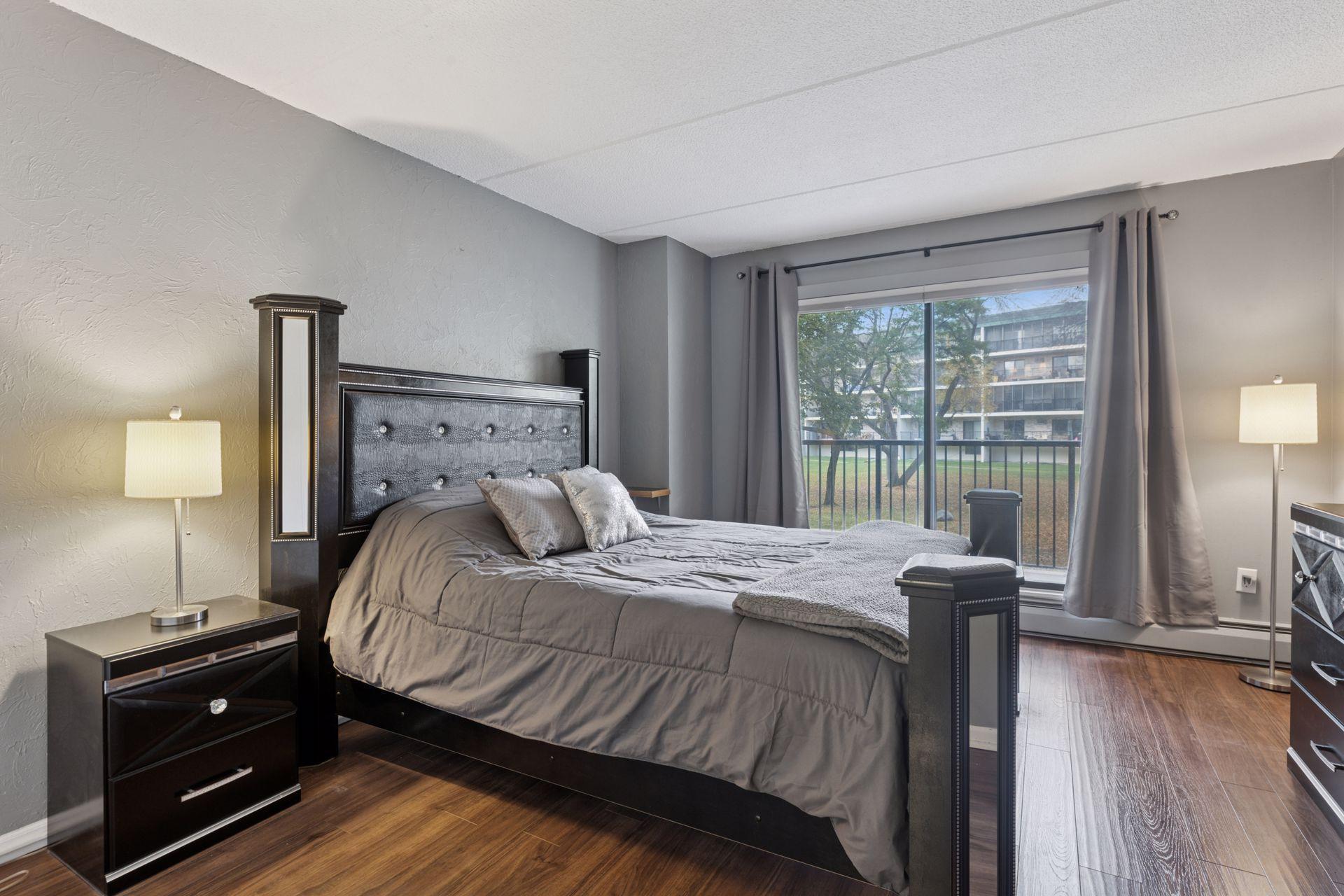 10501 Cedar Lake Road, Unit 206 Minnetonka, MN 55305 - Photo 15 of 41