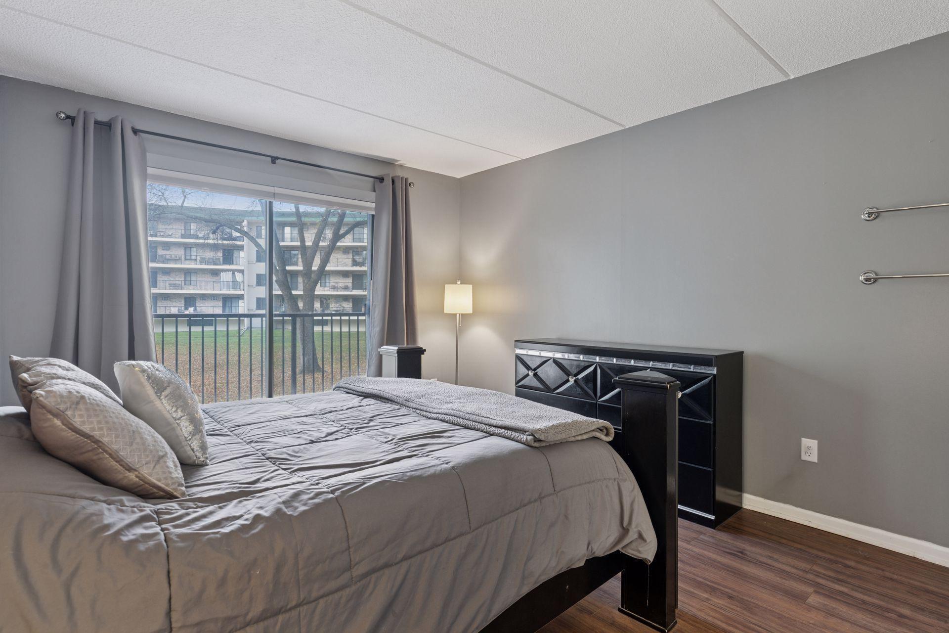 10501 Cedar Lake Road, Unit 206 Minnetonka, MN 55305 - Photo 16 of 41