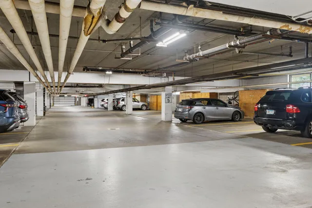 $149,900 | 10501 Cedar Lake Road, Unit 206, Minnetonka, MN 55305