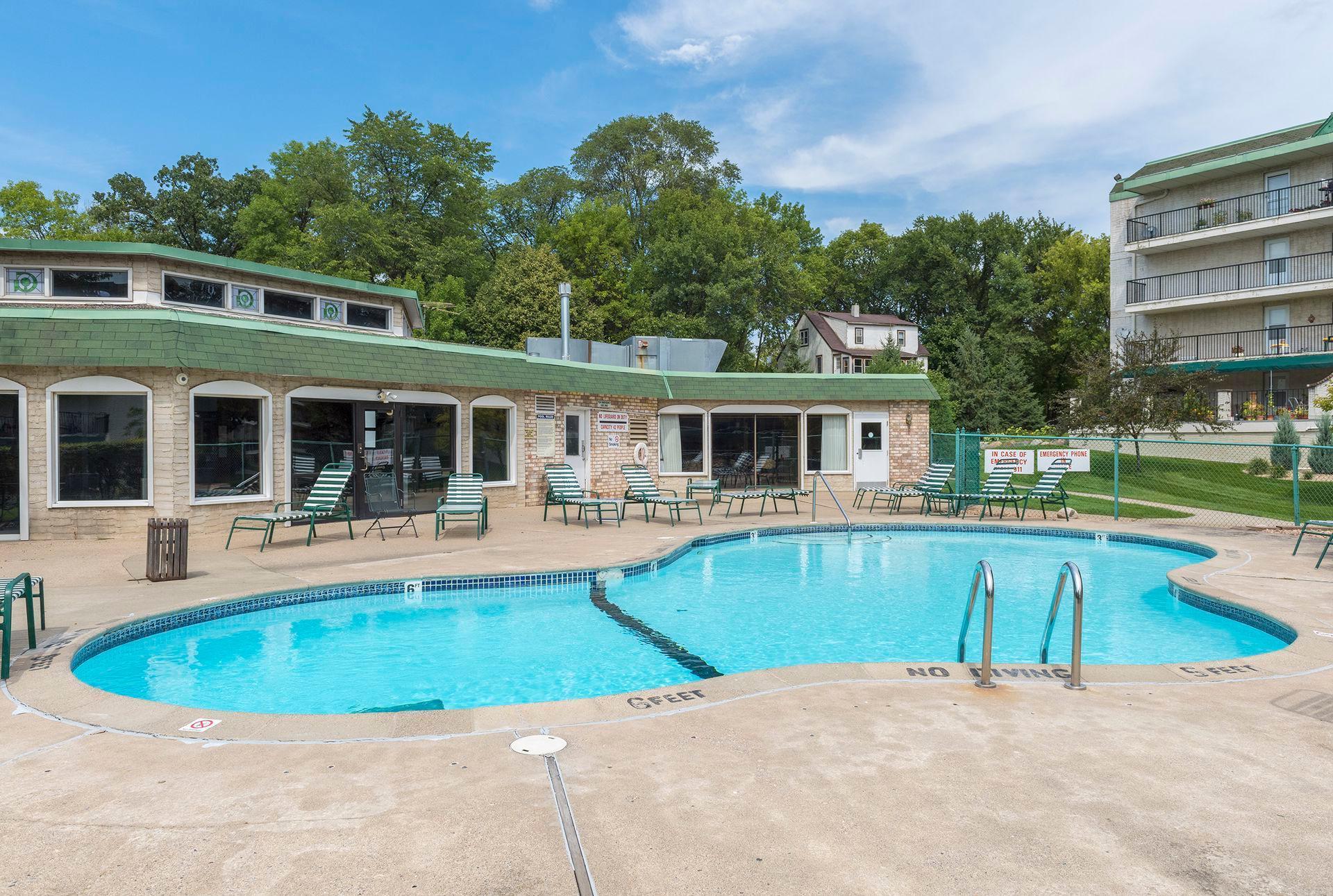 10501 Cedar Lake Road, Unit 206 Minnetonka, MN 55305 - Photo 40 of 41