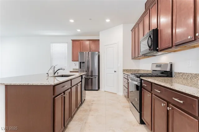 $2,825 | 3468 Bradano Lane, Henderson, NV 89044