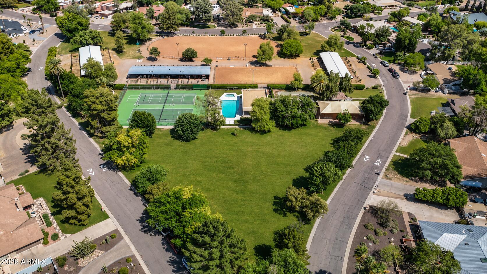 1069 East Carver Road Tempe, AZ 85284 - Photo 56 of 64 Community area