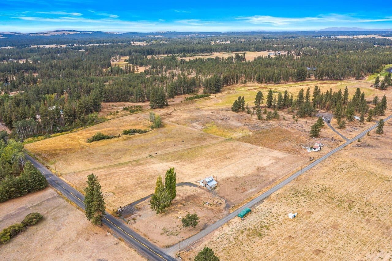 1410 West Paradise Road Spokane, WA 99224 - Photo 1 of 12