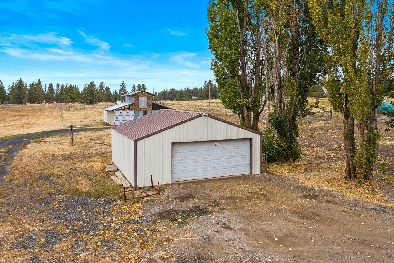 1410 West Paradise Road Spokane, WA 99224 - Photo 3 of 12
