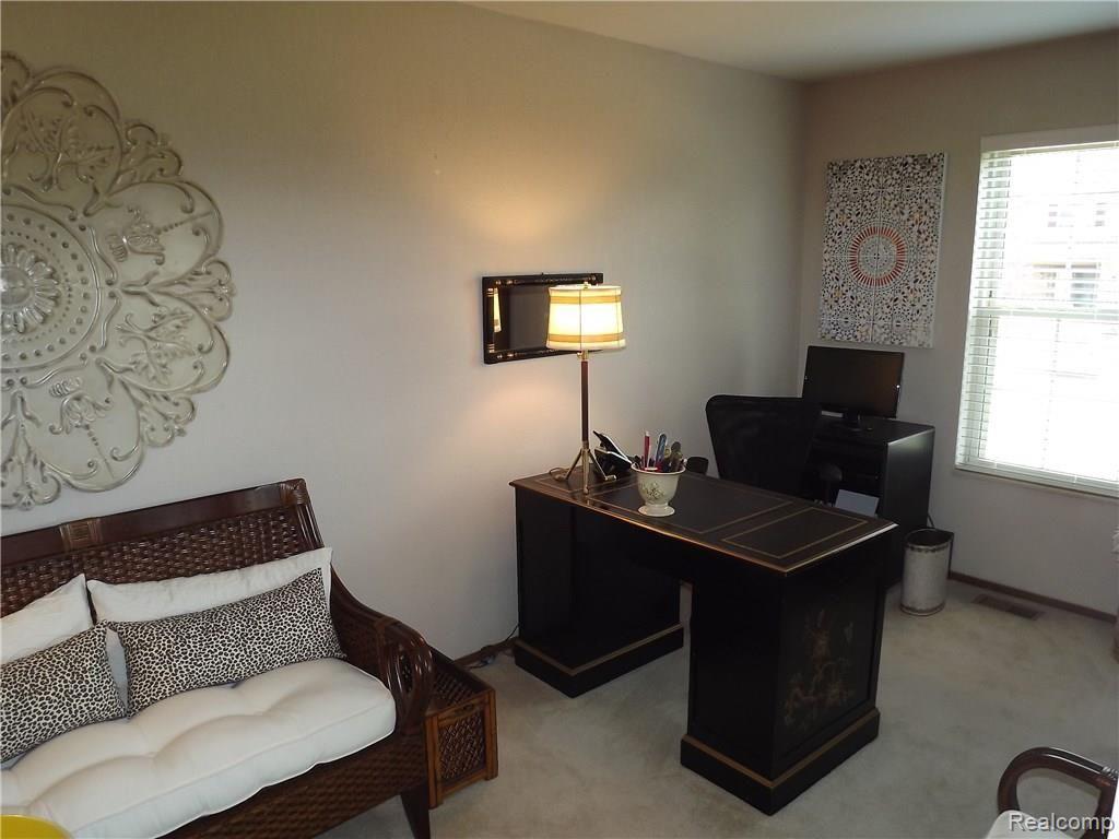 766 Lion Street Rochester Hills, MI 48307 - Photo 22 of 33