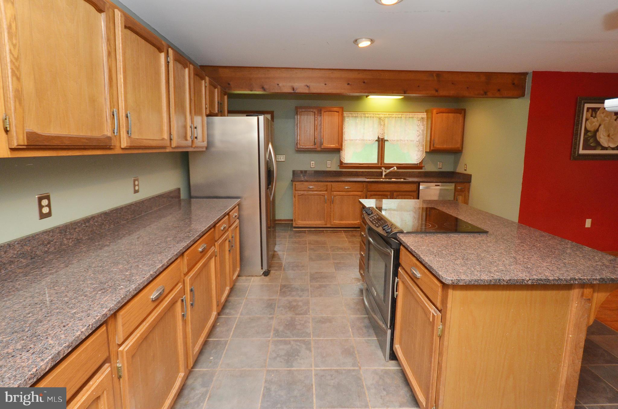 228 North Hayfield Road Winchester, VA 22603 - Photo 7 of 20 Storage, Storage, Storage!