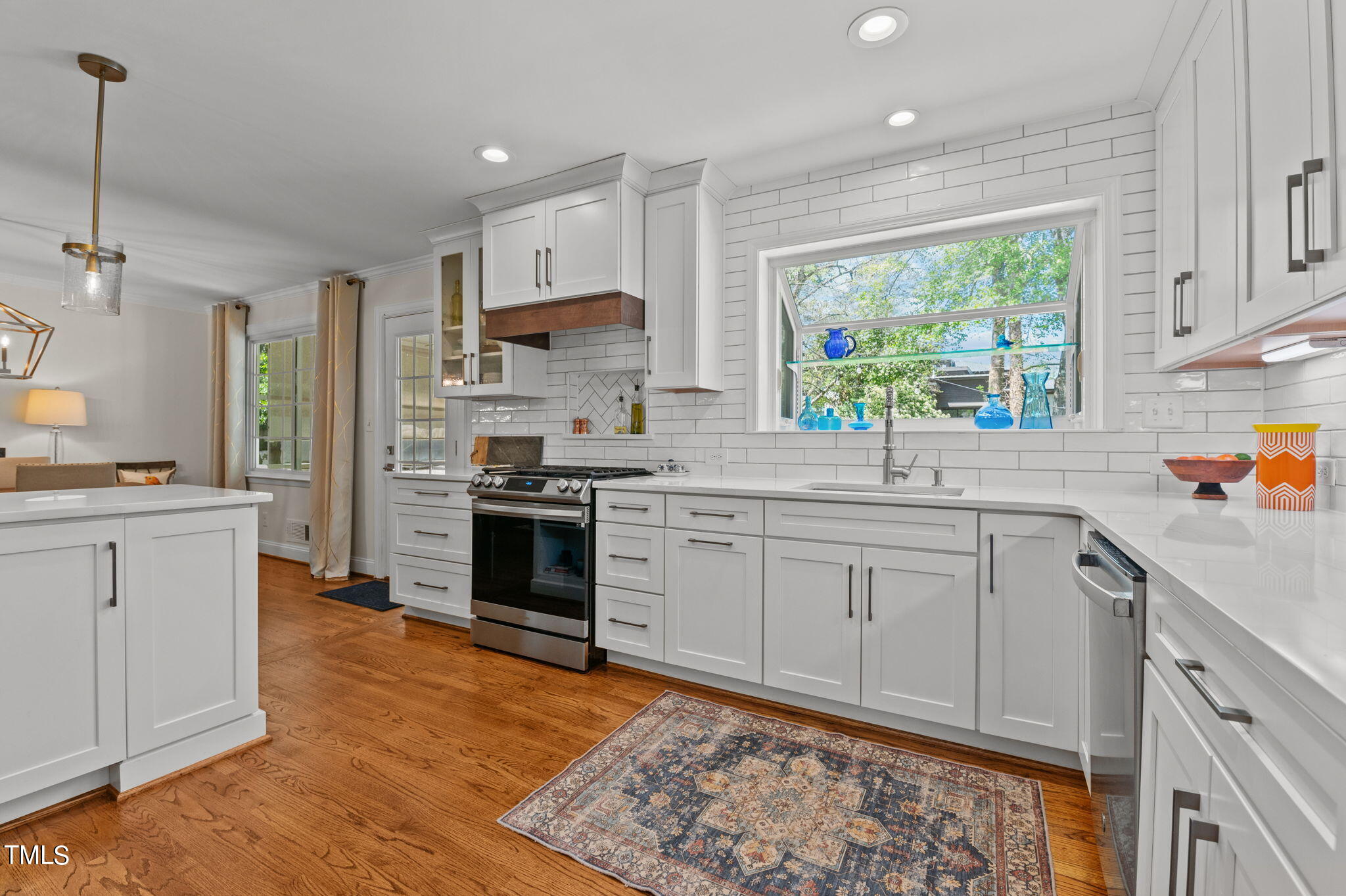 2217 Coley Forest Place Raleigh, NC 27607 - Photo 8 of 46 40-web-or-mls-DSC_3294